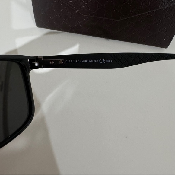 Gucci GG1075/S sunglasses - Picture 6 of 8